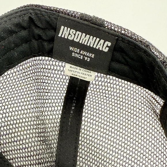 INSOMNIAS HEAVY BASS X SECRE WAREHOULSE‎ TRUCKER HAT - Picture 3 of 3
